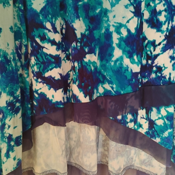 Cupio Blue & White Tunic ~ Size 1X - Picture 6 of 9